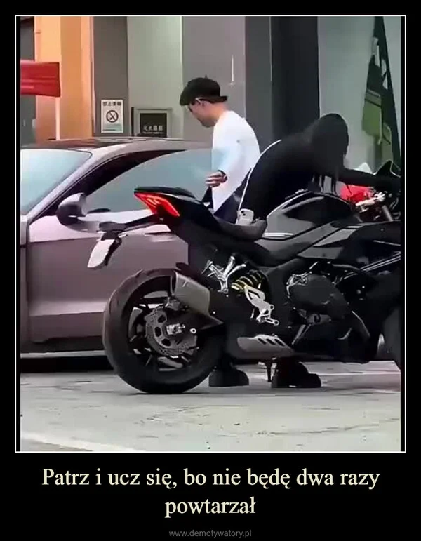 
    Patrz i ucz się, bo nie będę dwa razy powtarzał