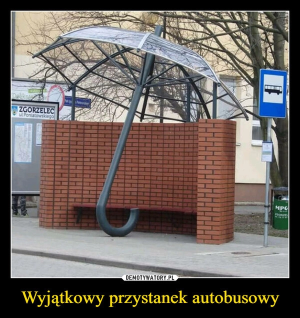 
    Wyjątkowy przystanek autobusowy