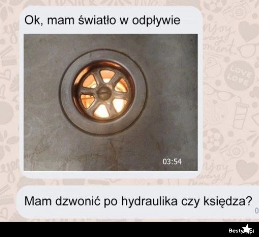 
    Światło w odpływie 