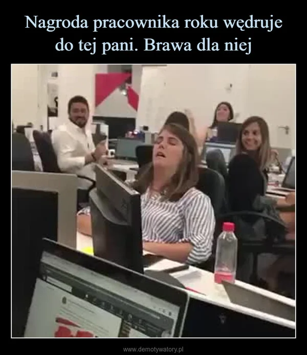 
    Nagroda pracownika roku wędruje do tej pani. Brawa dla niej