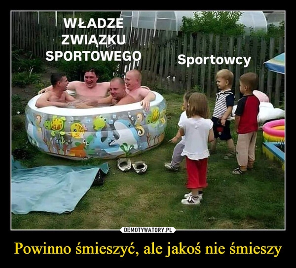 
    Powinno śmieszyć, ale jakoś nie śmieszy