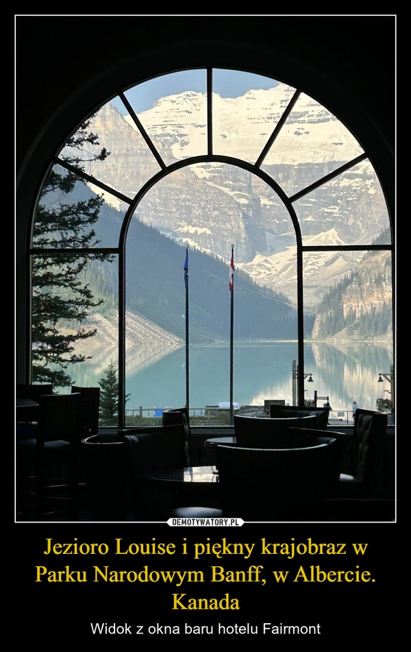 
    Jezioro Louise i piękny krajobraz w Parku Narodowym Banff, w Albercie. Kanada