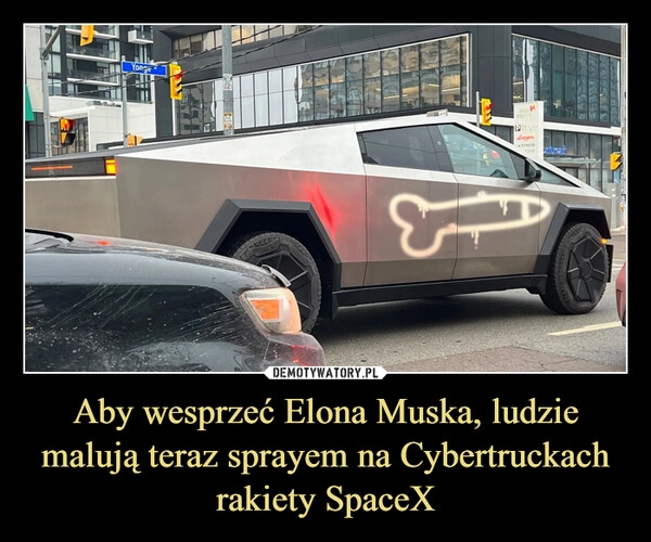 
    Aby wesprzeć Elona Muska, ludzie malują teraz sprayem na Cybertruckach rakiety SpaceX