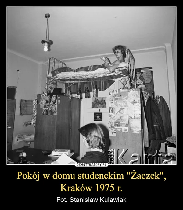 
    Pokój w domu studenckim 