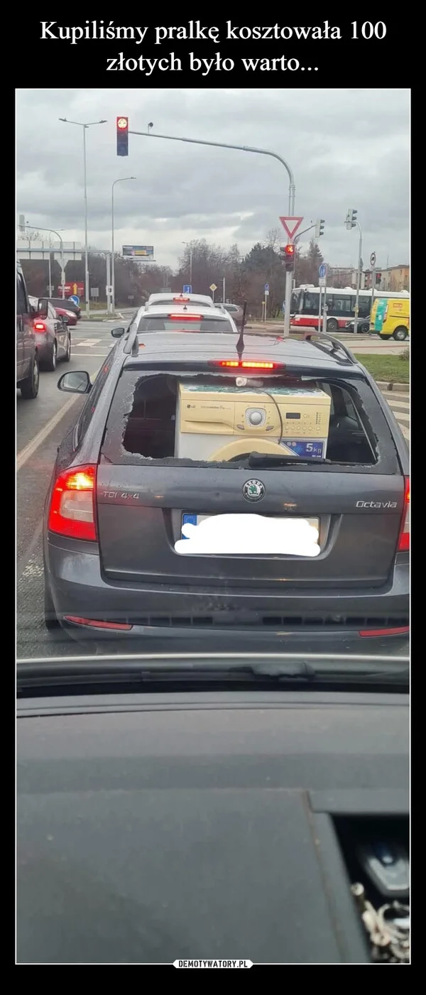 
    Kupiliśmy pralkę kosztowała 100 złotych było warto...