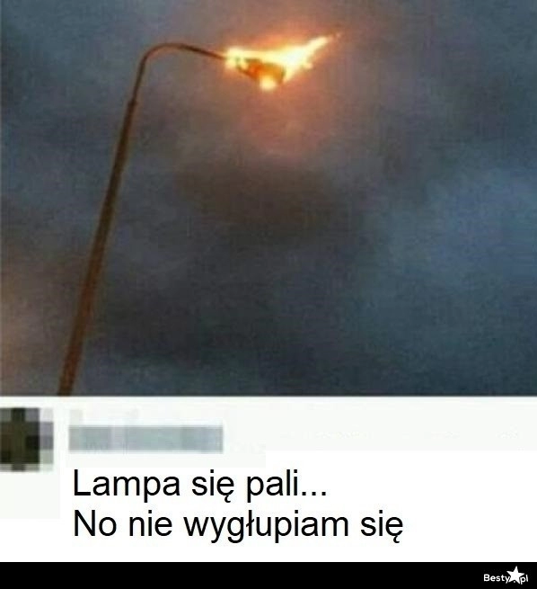 
    Lampa się pali 