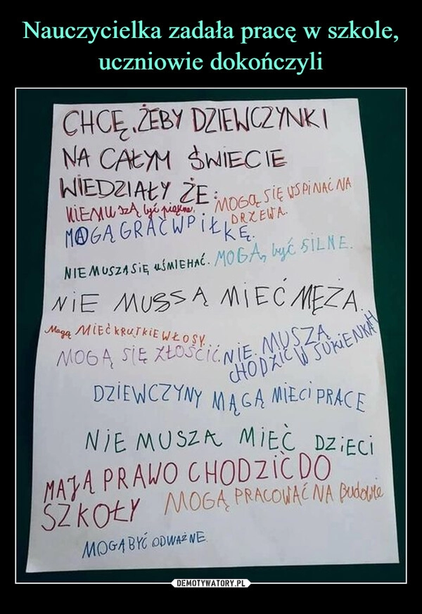 
    Nauczycielka zadała pracę w szkole, uczniowie dokończyli