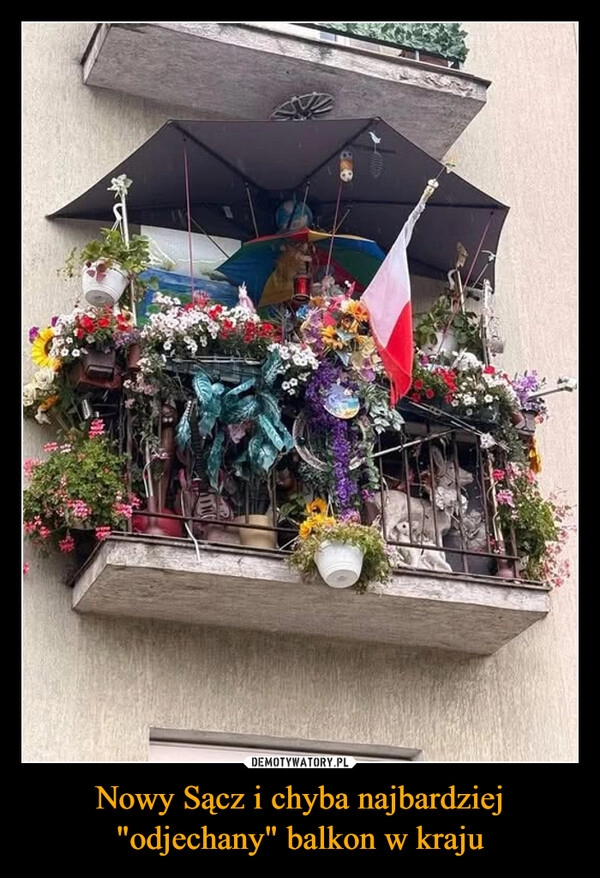 
    Nowy Sącz i chyba najbardziej "odjechany" balkon w kraju