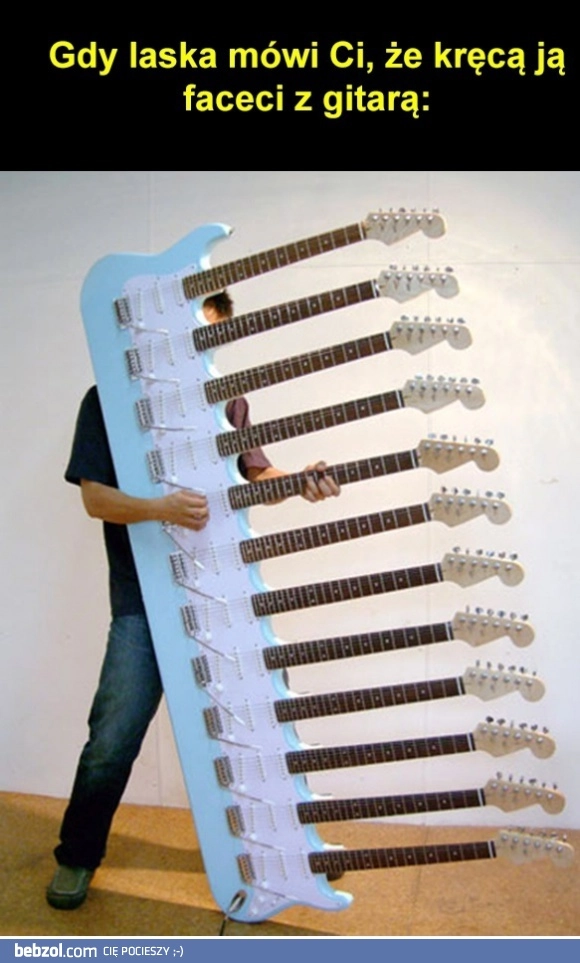 
    Facet z gitarą