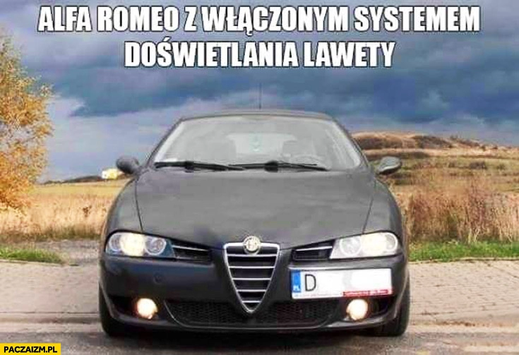 
    Alfa Romeo z włączonym systemem doświetlania lawety