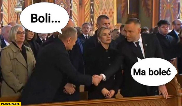 
    Znak pokoju, Tusk: boli, Nawrocki: ma boleć