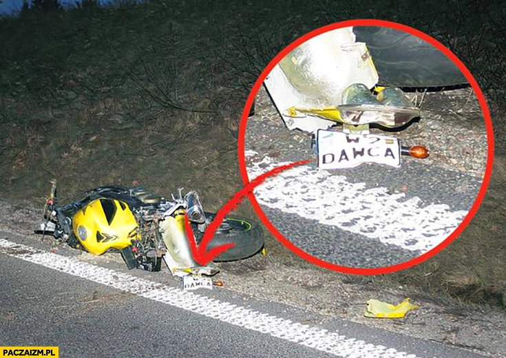 
    Wypadek rozbity motocykl motor W2 DAWCA rejestracja tablice rejestracyjne fail