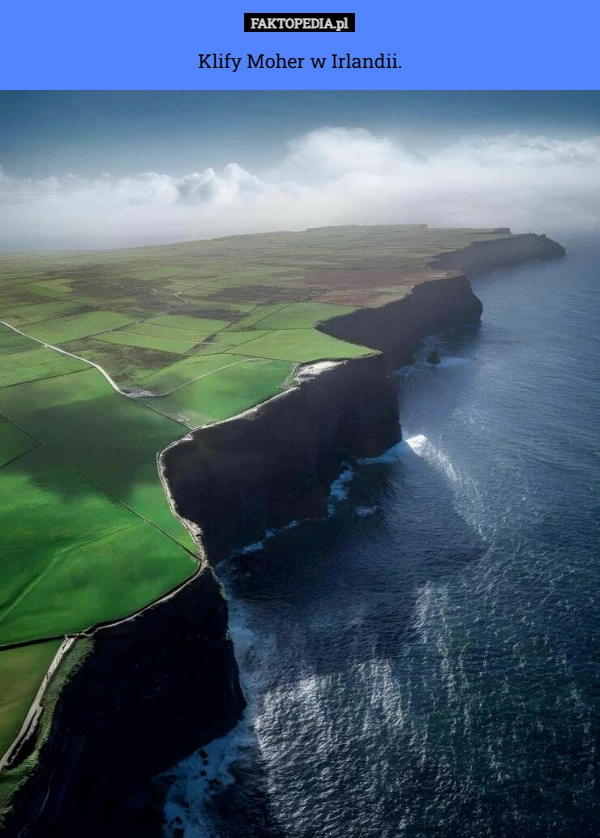 
    Klify Moher w Irlandii.