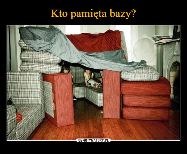 
    Kto pamięta bazy?