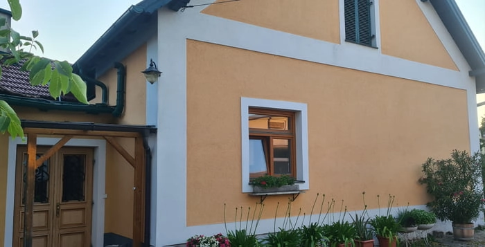
    39 Years old and my first own House. Its not the newest by its my House.