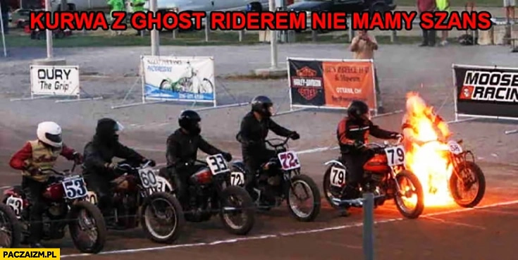 
    Kurna z ghost riderem nie mamy szans motocyklista pali się płonie