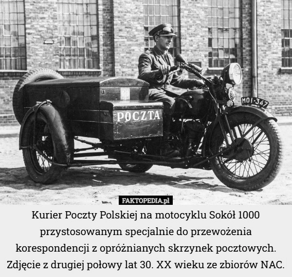 
    Kurier Poczty Polskiej na motocyklu Sokół 1000 przystosowanym specjalnie...