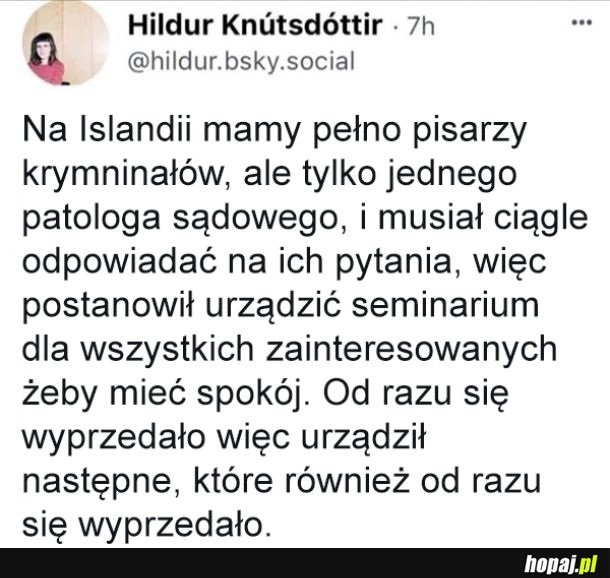 
    Patolog sądowy na Islandii