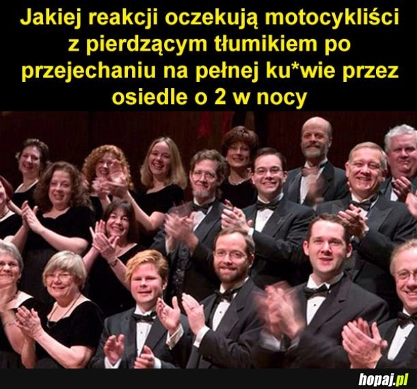 
    Ale zdolny motocyklista