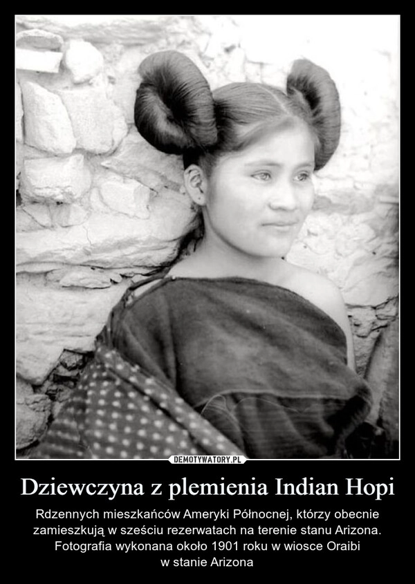 
    Dziewczyna z plemienia Indian Hopi