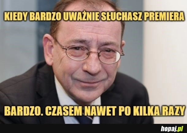 
    Uważnie.