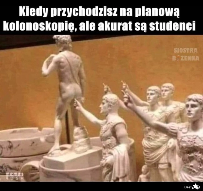 
    Studenci przy badaniu 