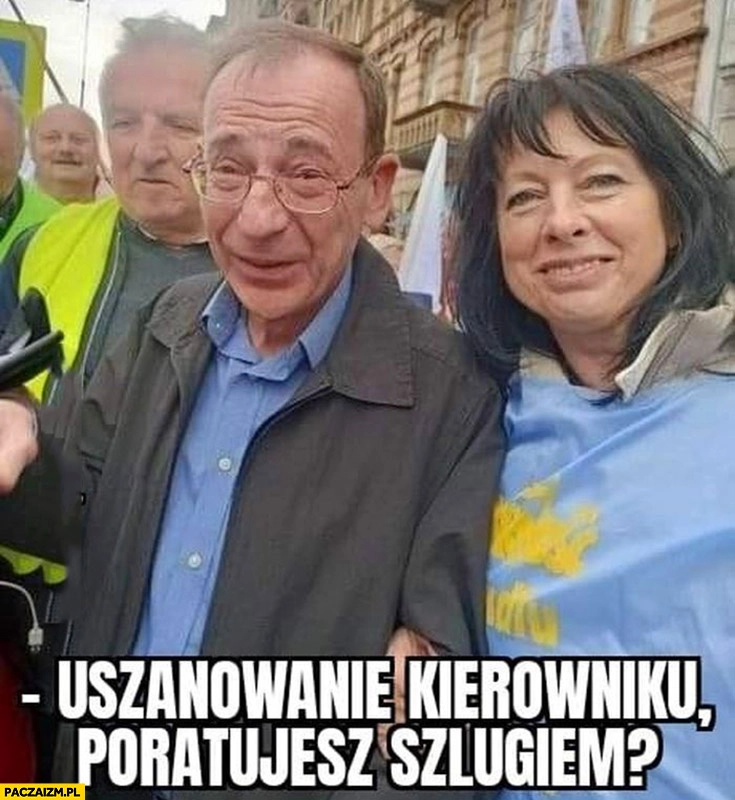 
    Kamiński uszanowanie kierowniku poratujesz szlugiem?