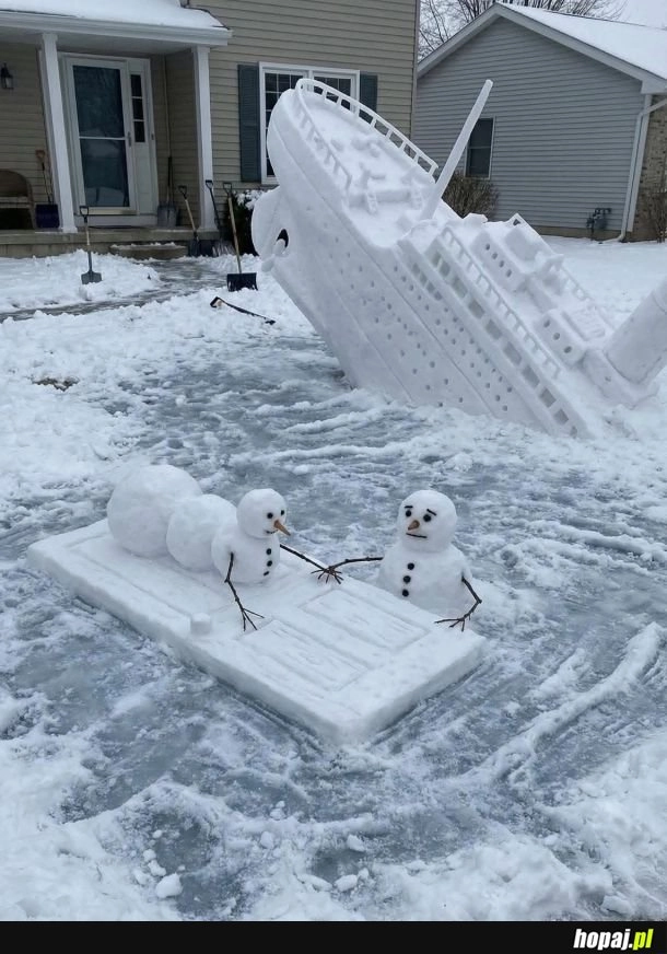 
    Śnieg spadł, można cos ulepić