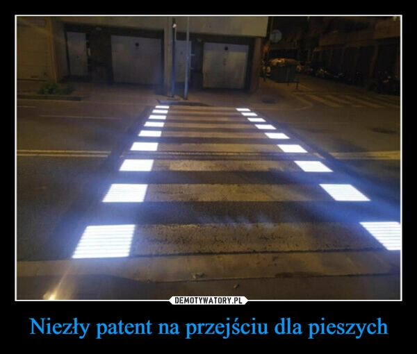 
    Niezły patent na przejściu dla pieszych