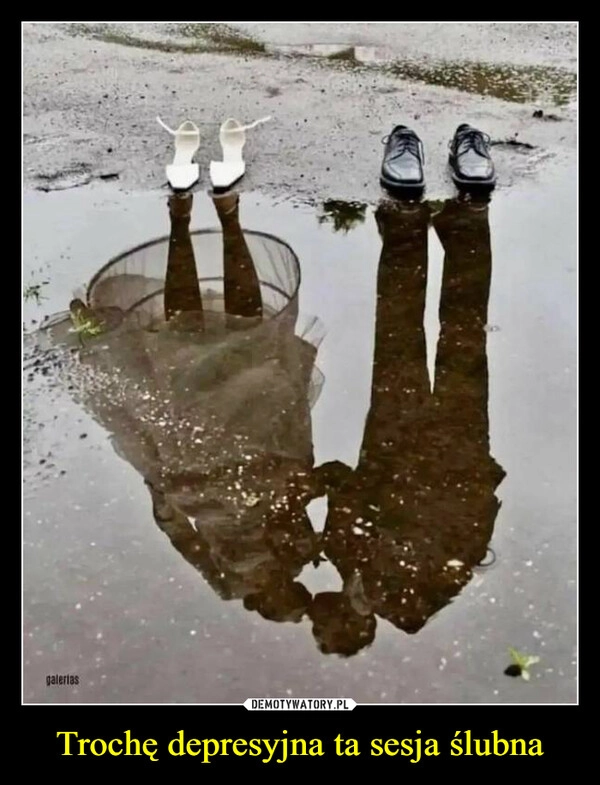 
    Trochę depresyjna ta sesja ślubna