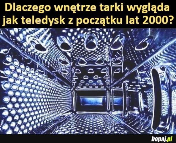 
    Teledysk z początku lat 2000.