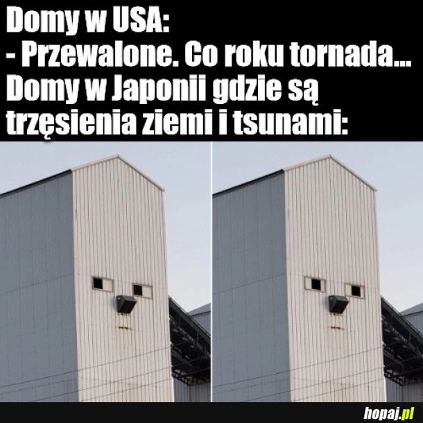 
    Domy 