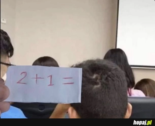 
    Matematyka jest uniwersalna, mówili...