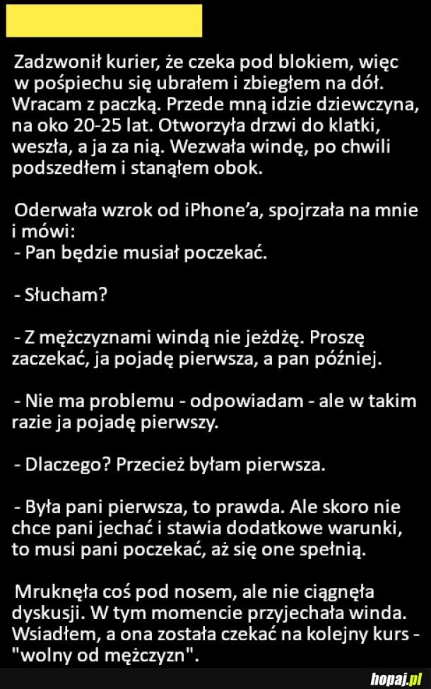 
    Sytuacja przy windzie