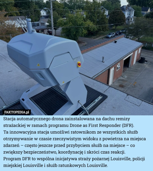 
    Stacja automatycznego drona zainstalowana na dachu remizy strażackiej w