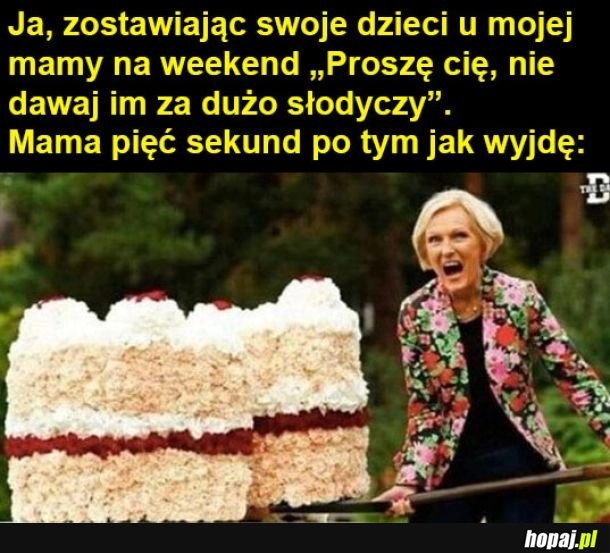 
    Dzieci u mamy