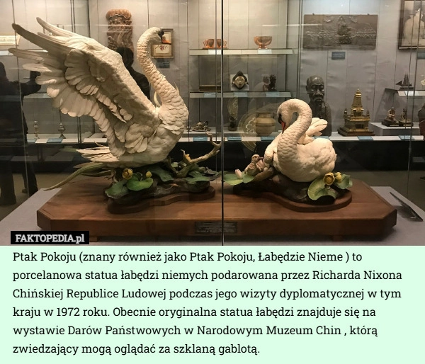 
    Ptak Pokoju (znany również jako Ptak Pokoju, Łabędzie Nieme ) to porcelanowa