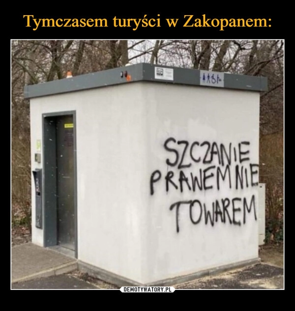 
    Tymczasem turyści w Zakopanem: