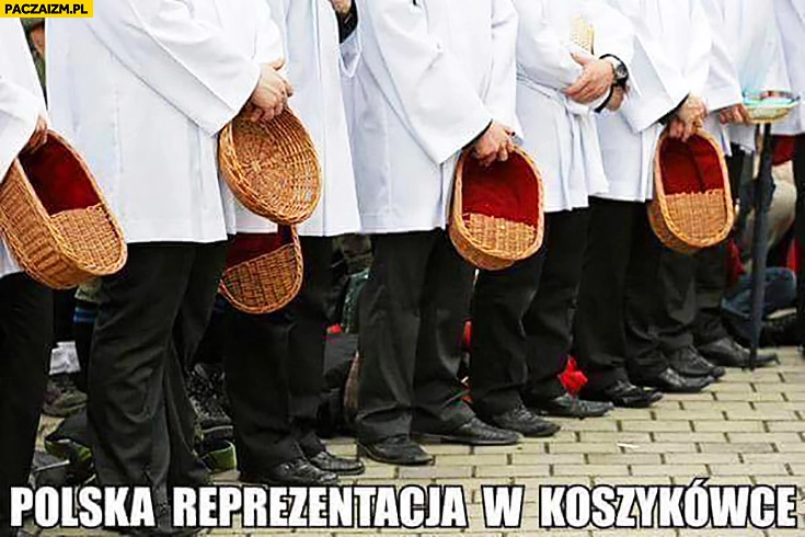 
    Polska reprezentacja w koszykówce księża z koszyczkiem