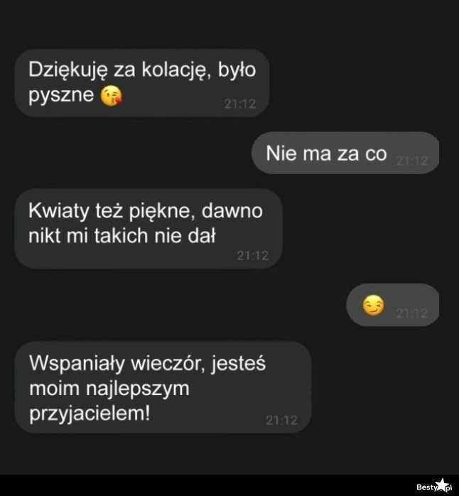 
    Wdzięczna dziewczyna 