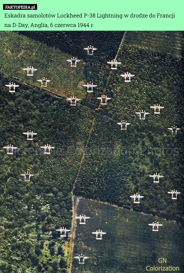 
    Eskadra samolotów Lockheed P-38 Lightning w drodze do Francji na D-Day,