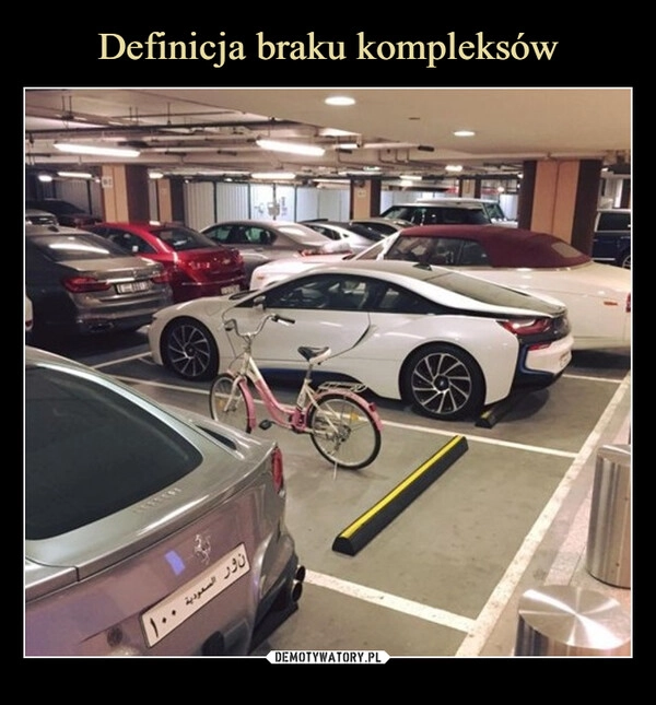 
    Definicja braku kompleksów