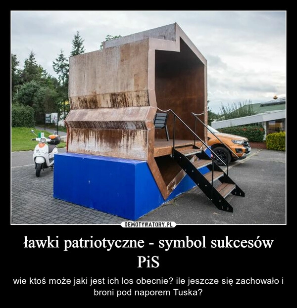 
    ławki patriotyczne - symbol sukcesów PiS