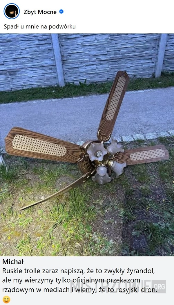 
    Na podwórku: