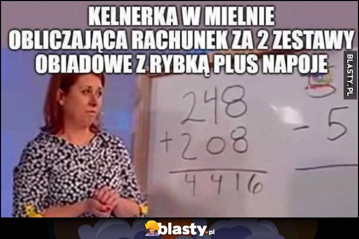 
    Kelnerka w Mielnie obliczająca rachunek za 2 zestawy obiadowe z rybką plus napoje