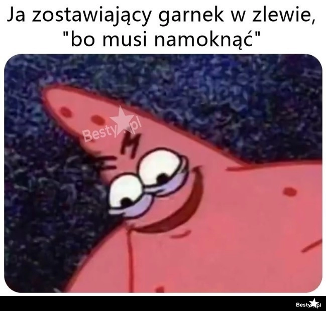 
    Garnek w zlewie 