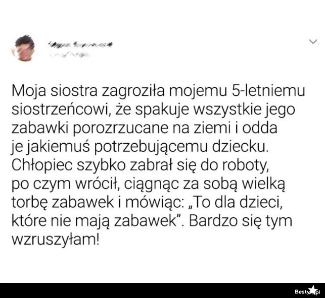 
    Porozrzucane zabawki 