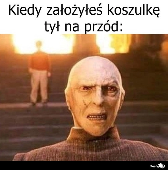 
    Koszulka tył na przód 