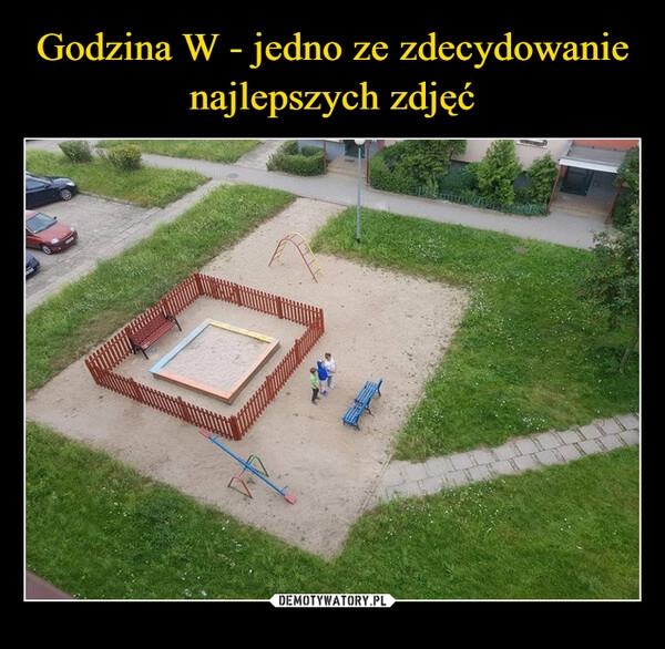 
    Godzina W - jedno ze zdecydowanie najlepszych zdjęć