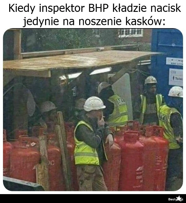 
    Bezpieczeństwo przede wszystkim 